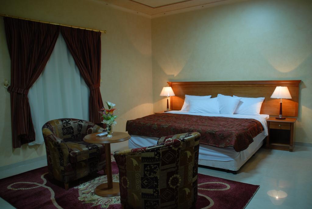 Al Fanar Al Alamaya 3- Hay'Aa Malakeya Entrance Yanbu Luaran gambar